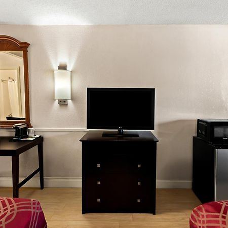 Bellmawr Economy Inn Bellmawr-Philadelphia Area Ngoại thất bức ảnh