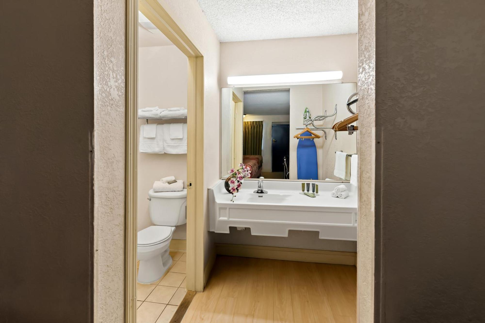 Bellmawr Economy Inn Bellmawr-Philadelphia Area Ngoại thất bức ảnh